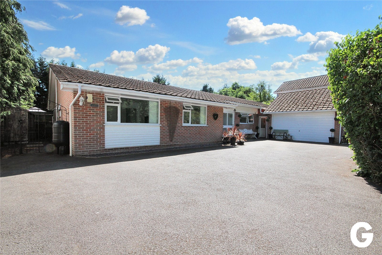Horton Road, Ashley Heath, Ringwood, Hampshire, BH24 Image 1