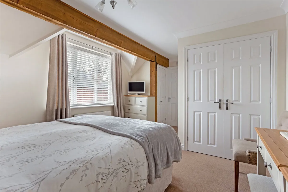 Silvers Close, Ramsdell, RG26