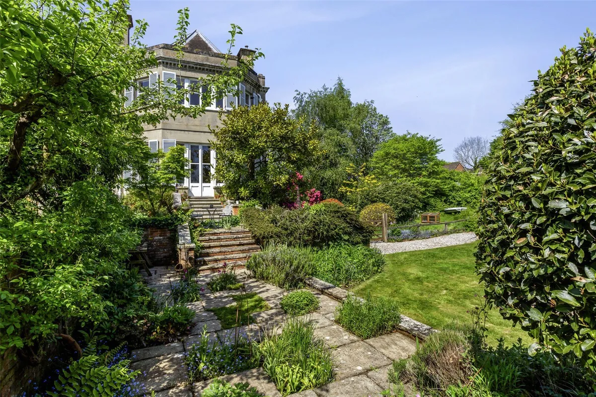 Mortimer Hill, Mortimer, RG7