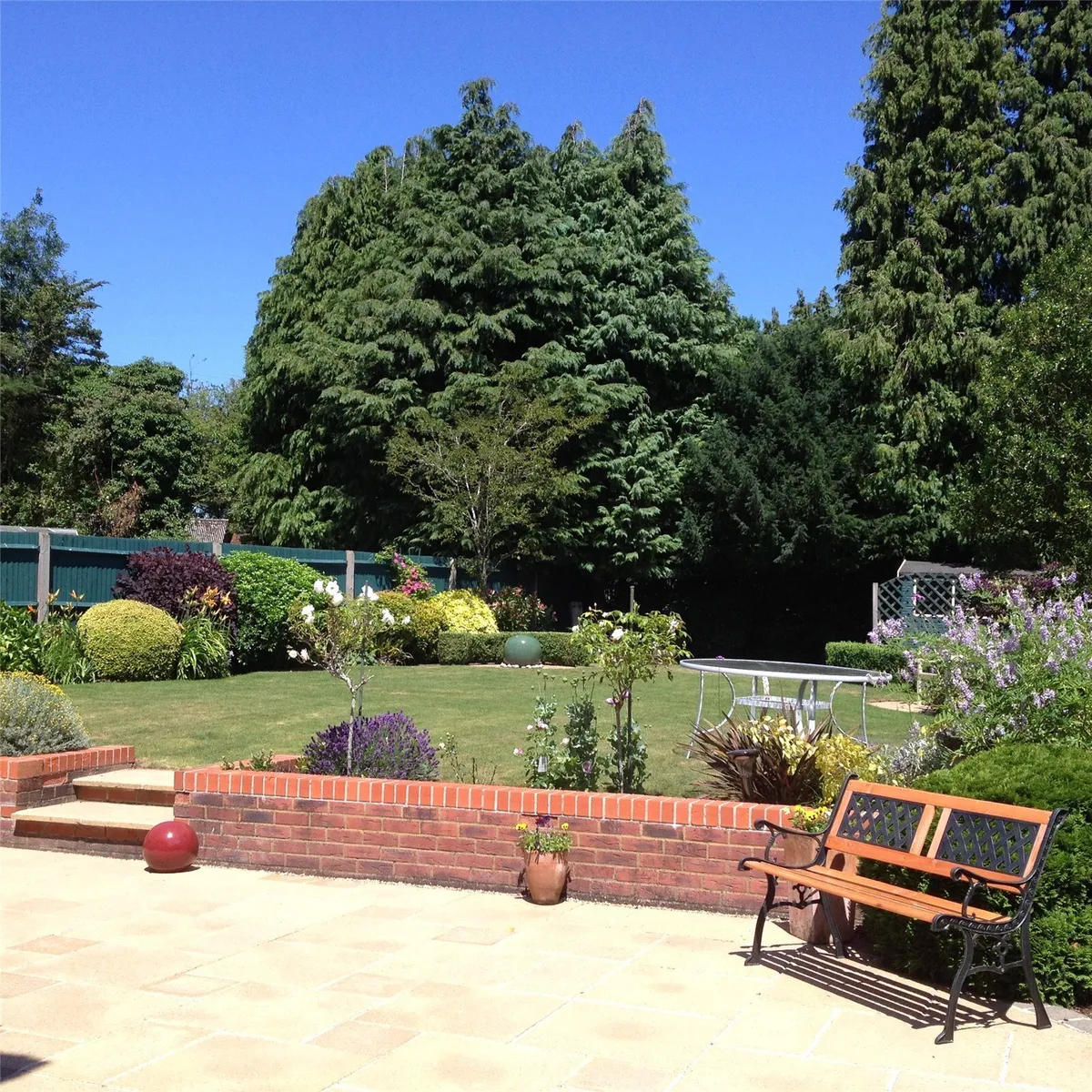 Brackendale, Pamber End, RG26