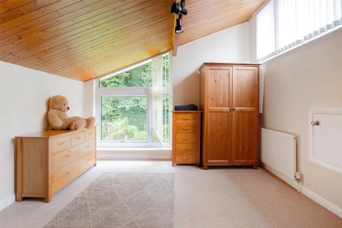 Bluebell Hollow, Baughurst, RG26