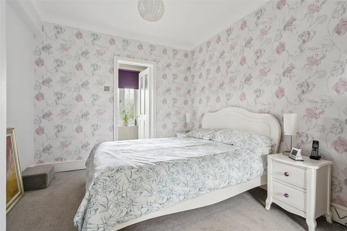Vyne Road, Basingstoke, RG21
