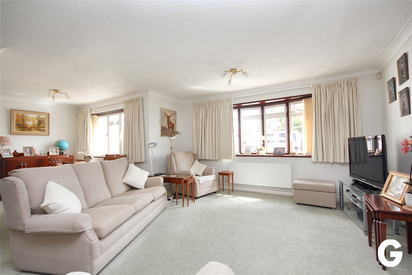 Lions Wood, St. Leonards, Ringwood, Hampshire, BH24 Image 5
