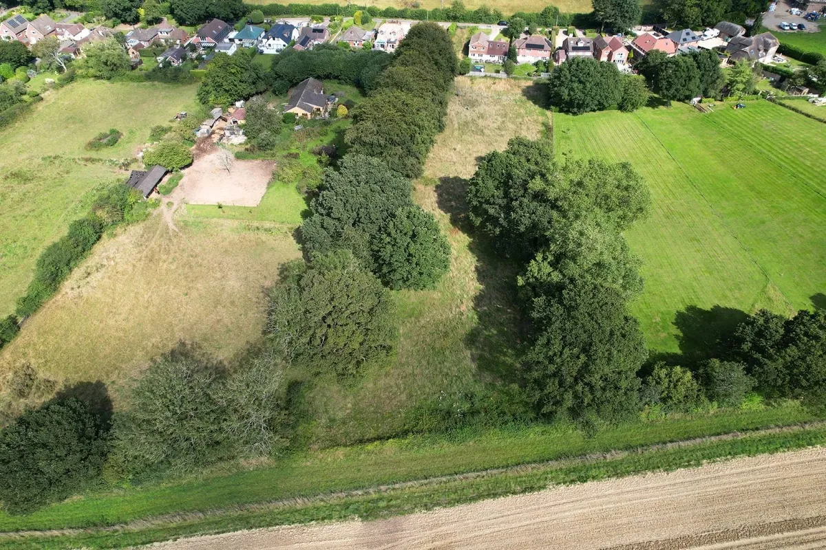 Building Plot, Oakley, RG23