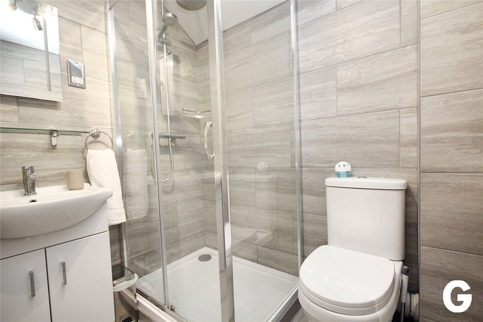 Coxstone Lane, Ringwood, Hampshire, BH24 Image 18