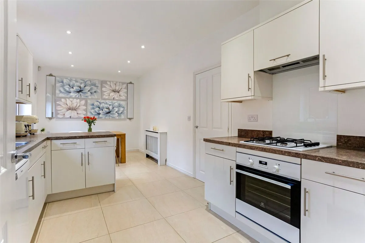 St Hilda Gardens, Basingstoke, RG24