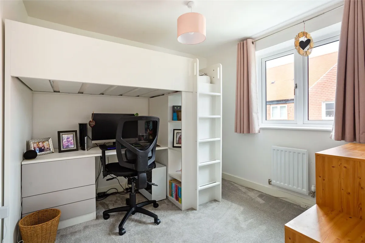 Coulter Road, Basingstoke, RG23