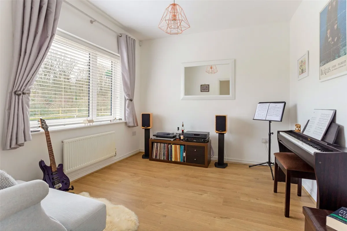 St Hilda Gardens, Basingstoke, RG24