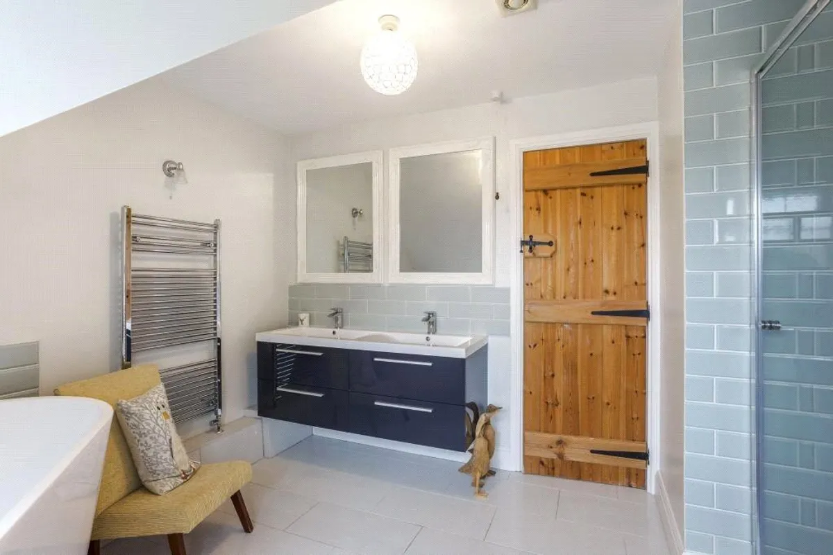 Old Vyne Lane, West Heath, RG26