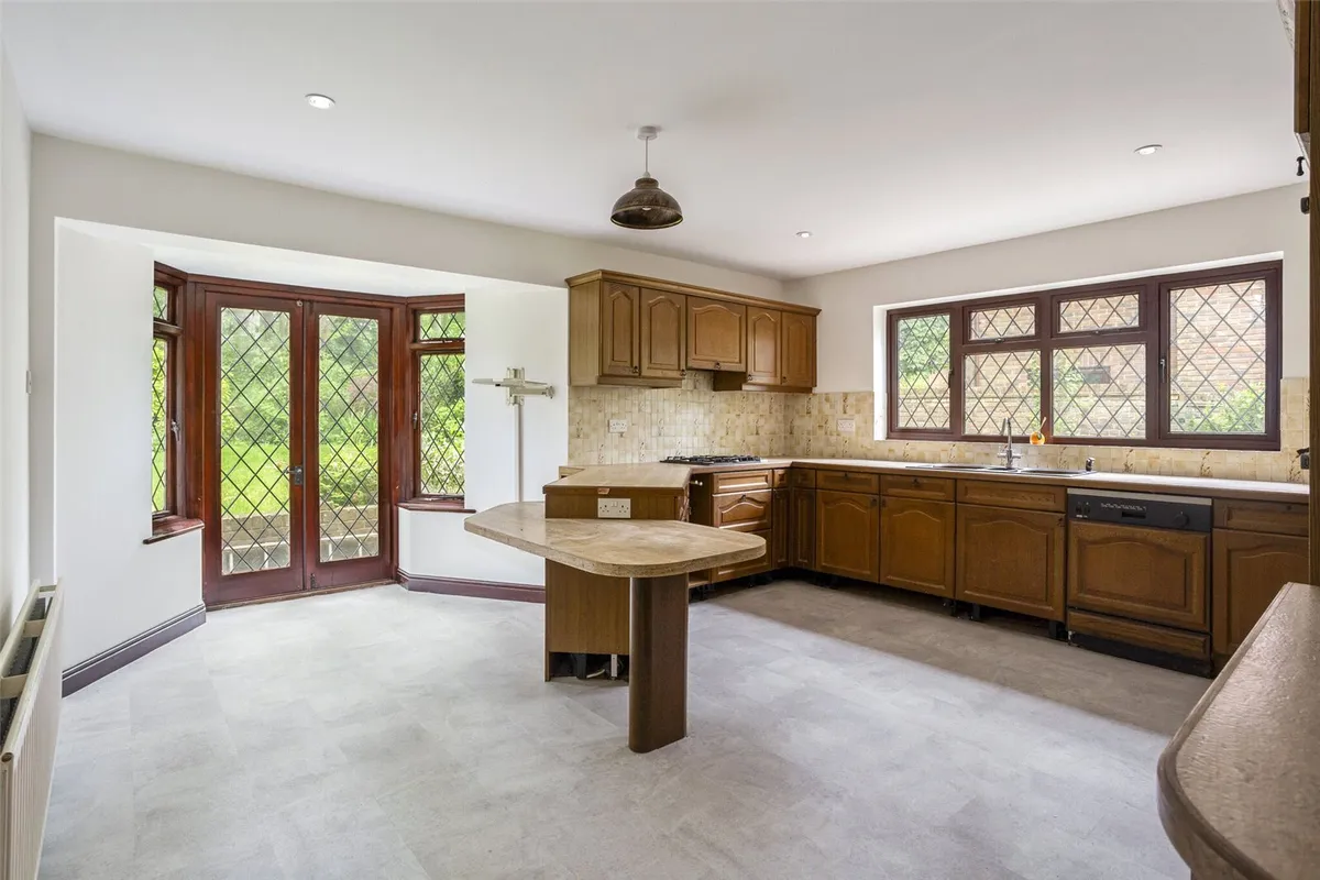 Cliddesden Court, Basingstoke, RG21
