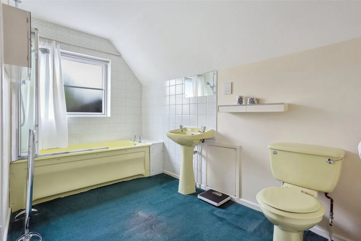 Bournefield, Sherborne St John, RG24