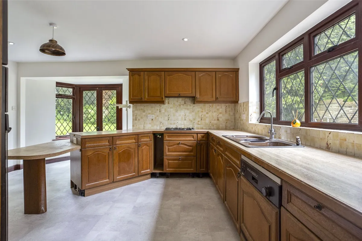 Cliddesden Court, Basingstoke, RG21