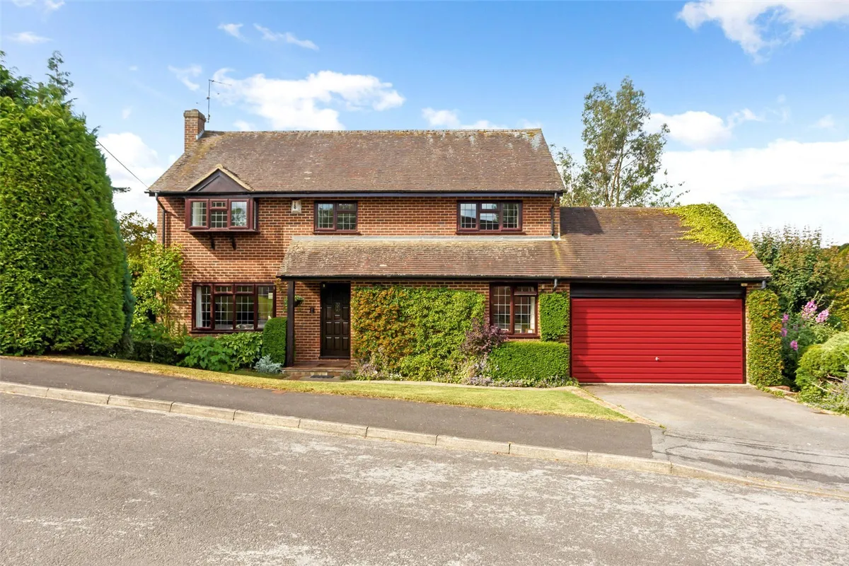 Vyne Meadow, Sherborne St John, RG24