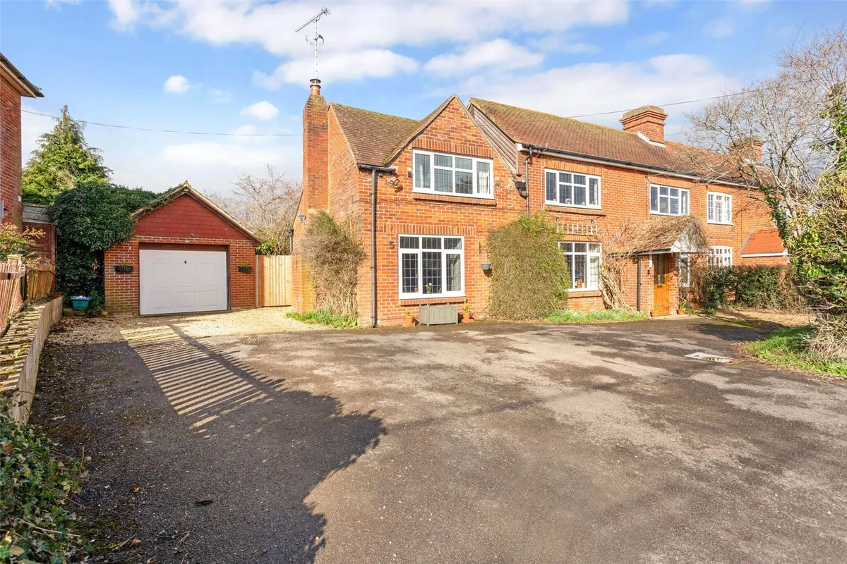 Bartons Lane, Old Basing, RG24