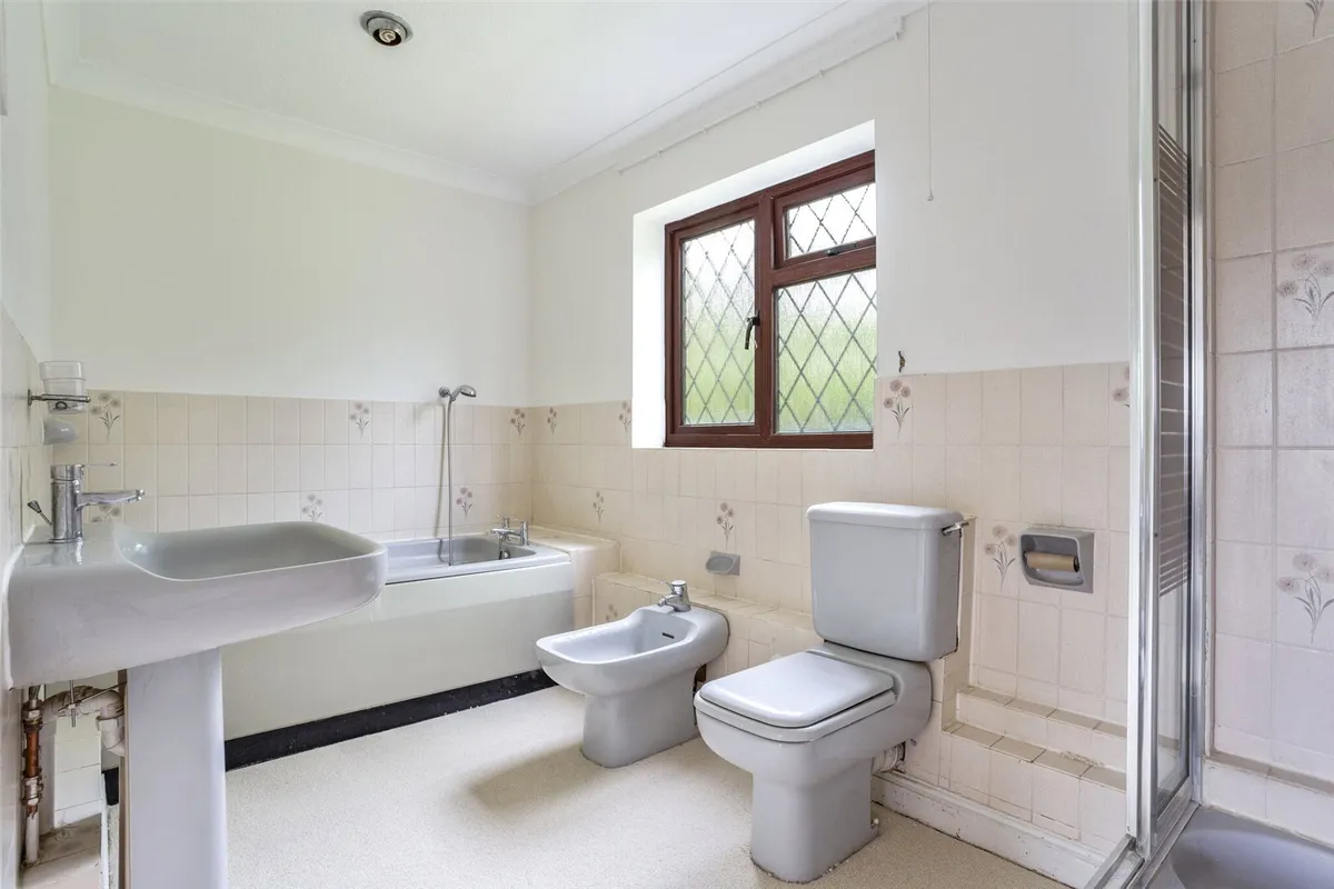 Cliddesden Court, Basingstoke, RG21