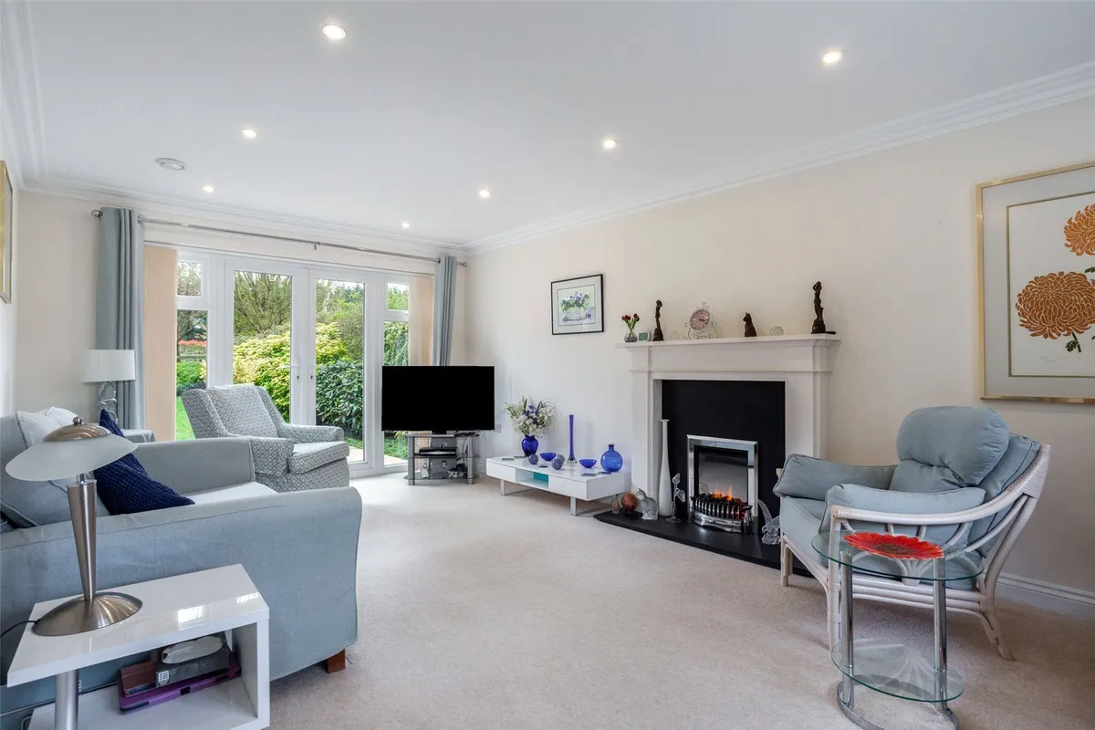 Cleresden Rise, Cliddesden, RG25