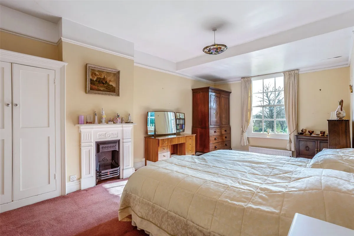 Cliddesden Road, Basingstoke, RG21