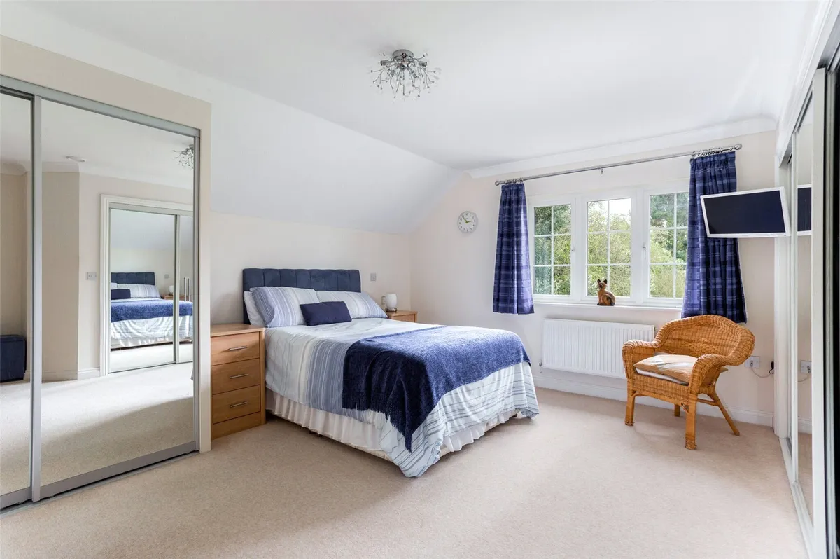 Cleresden Rise, Cliddesden, RG25