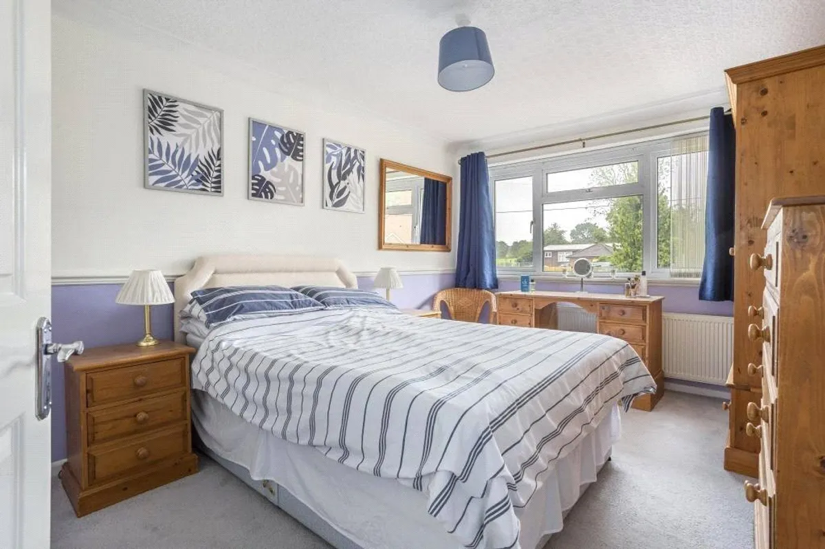 Almond Close, Old Basing, RG24