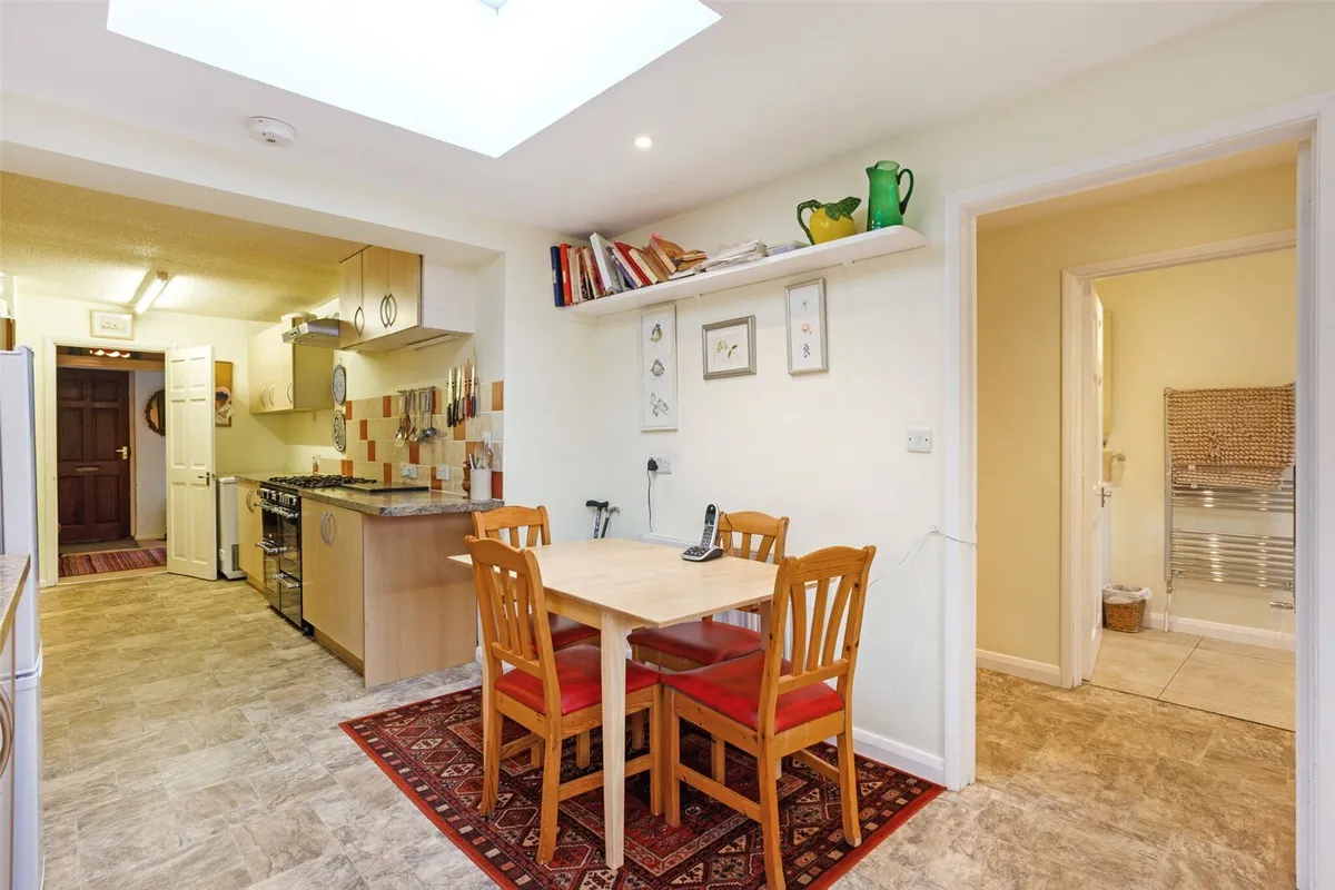 Basingstoke Road, Ramsdell, RG26
