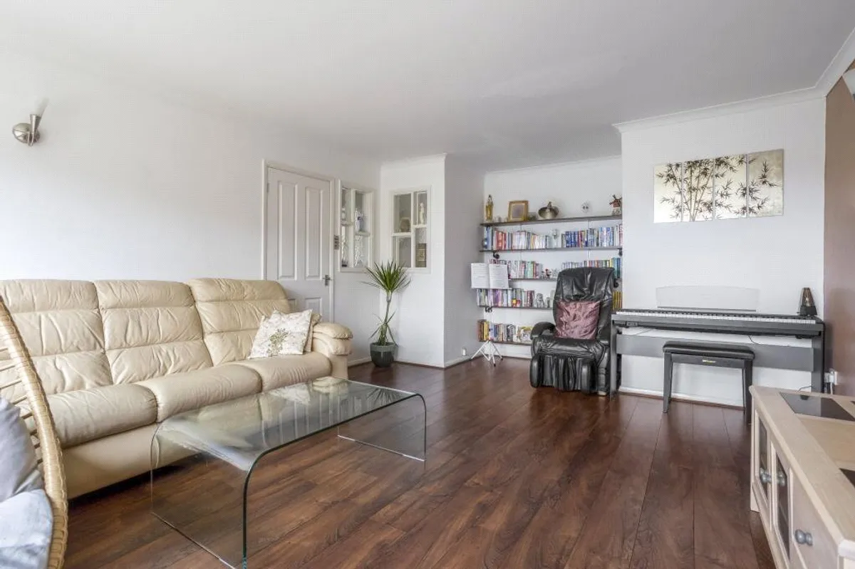 Pelham Close, Old Basing, RG24