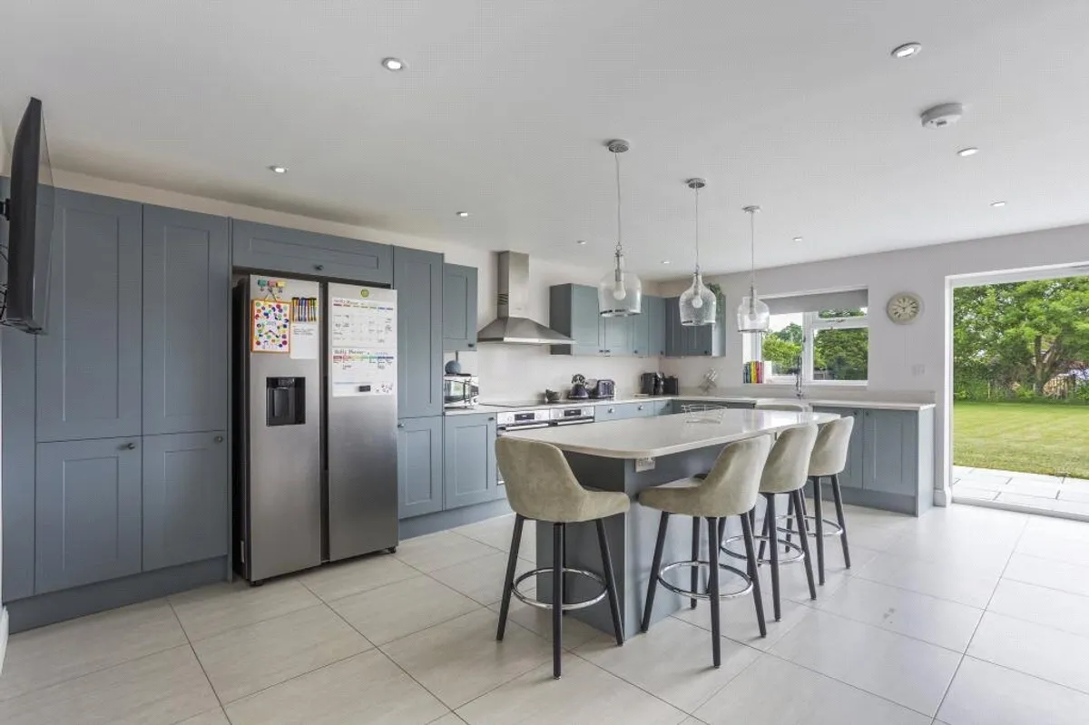 Strawberry View, Pamber End, RG26