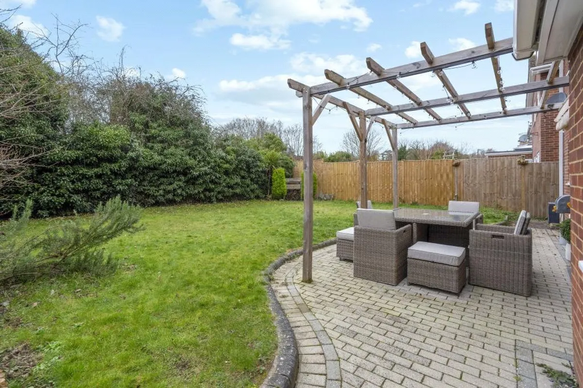 Pelham Close, Old Basing, RG24