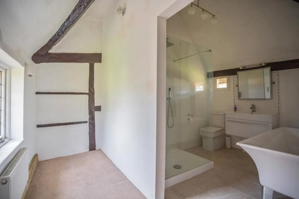 The Willows, London Road, Hartley Wintney, RG27