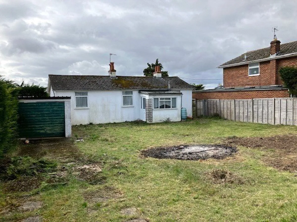 Building Plot, Oakley, RG23