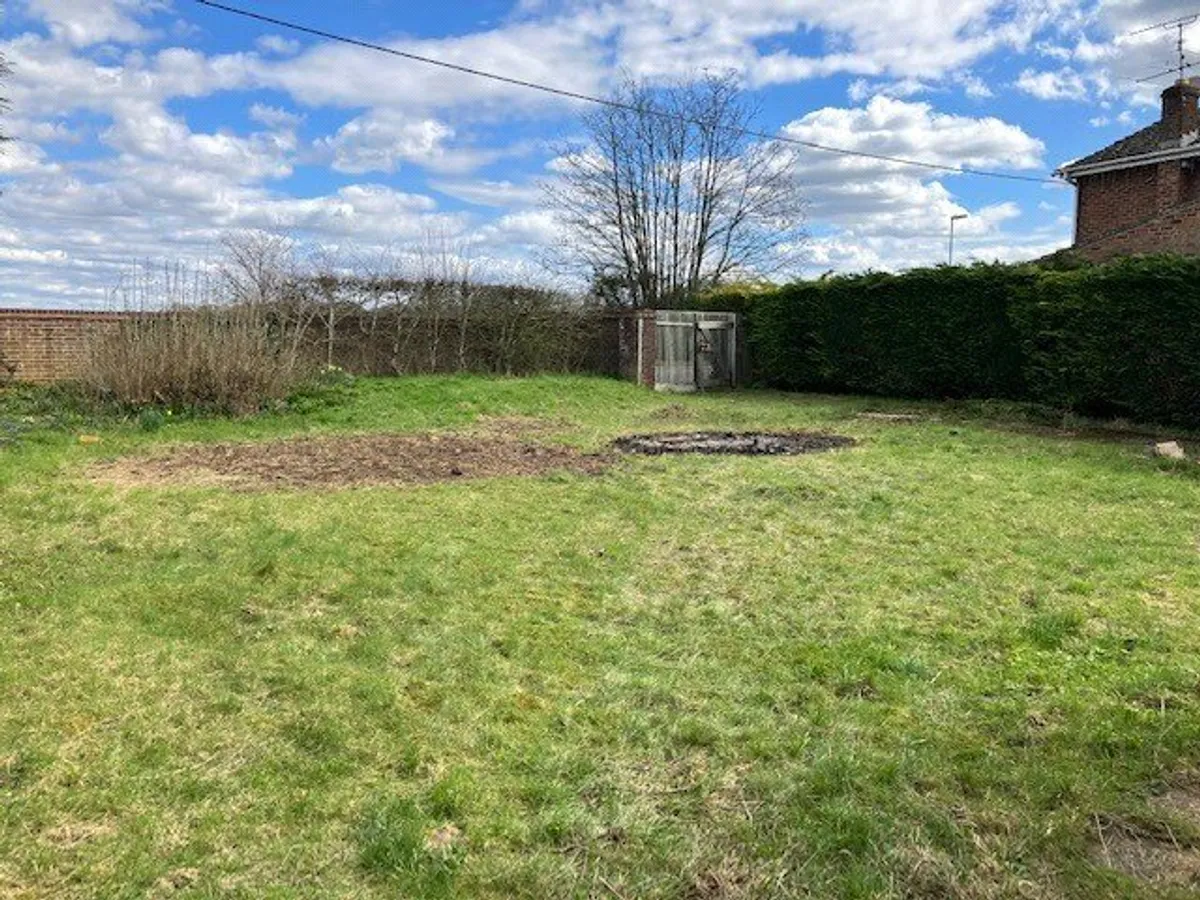 Building Plot, Oakley, RG23
