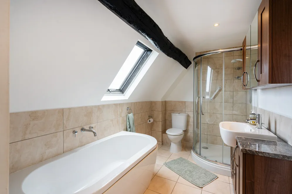 Hyde, Chalford, GL6 photo 6