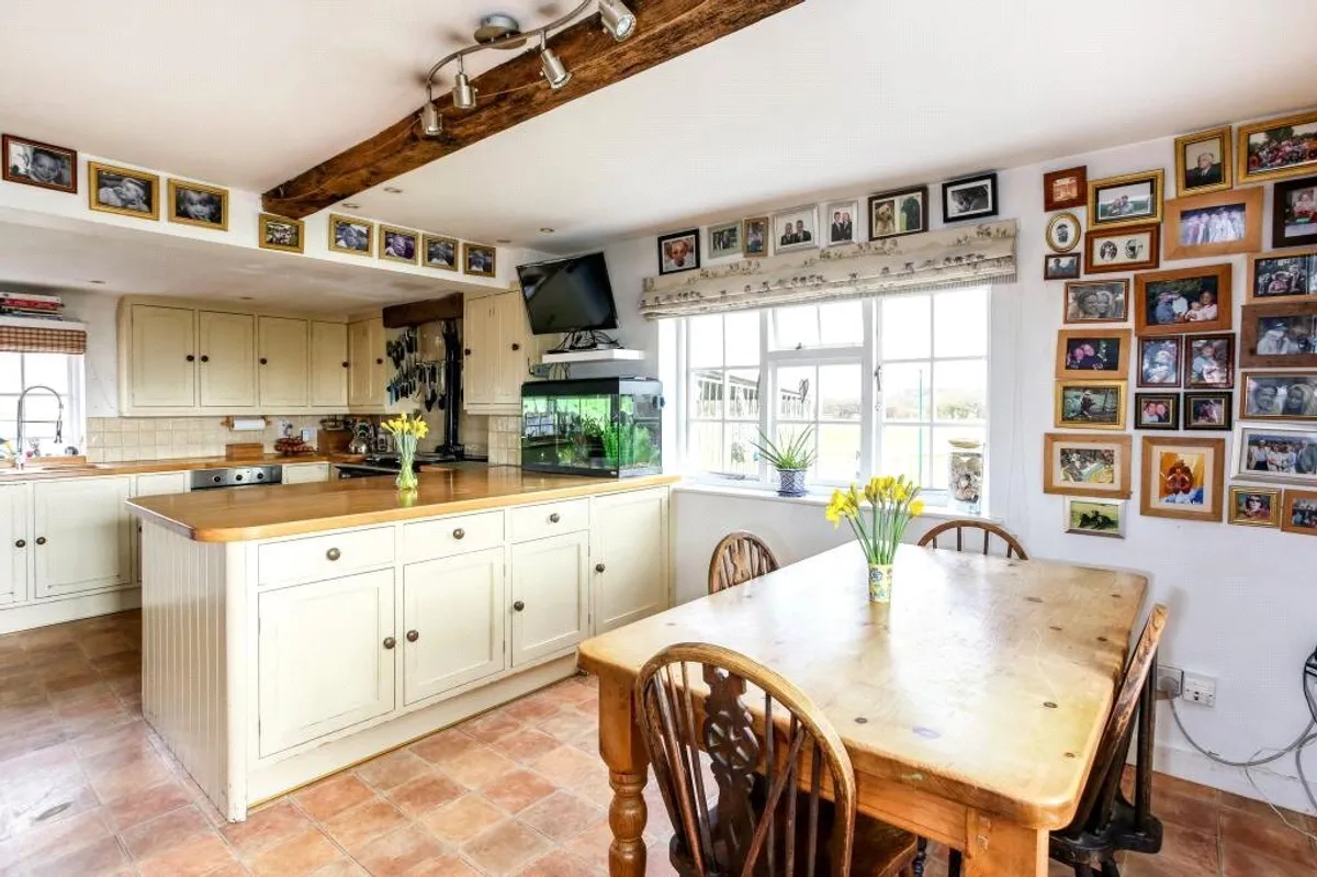 Bramley Road, Little London, RG26