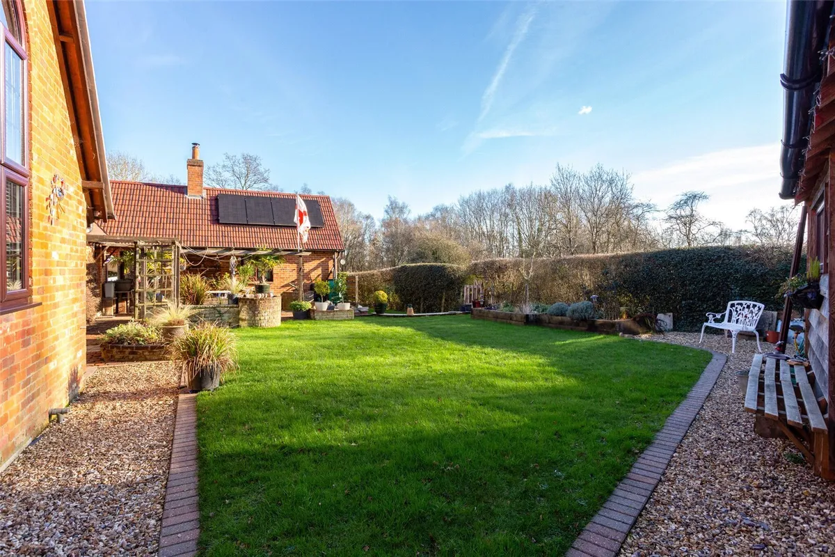 Well Cottage, Tadley Common, Tadley, RG26