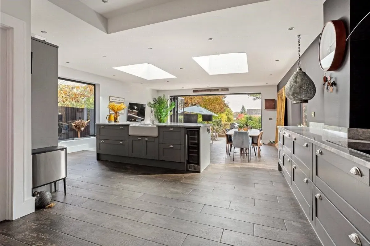 Cliddesden Road, Basingstoke, RG21