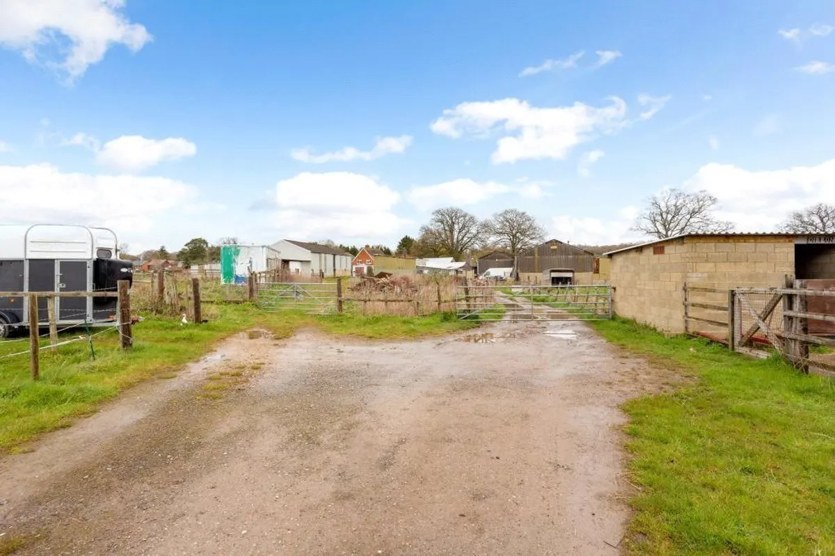 Cottage Farm, Pamber Green, RG26