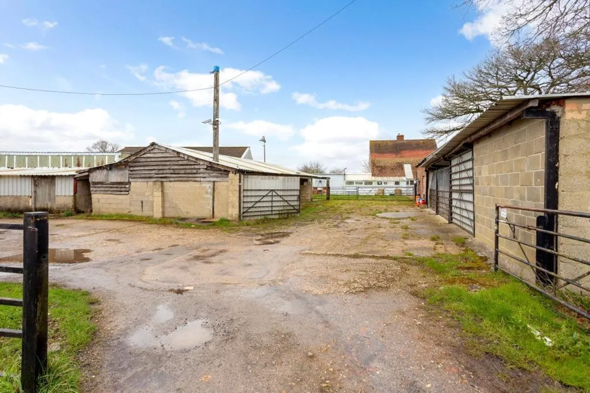 Cottage Farm, Pamber Green, RG26