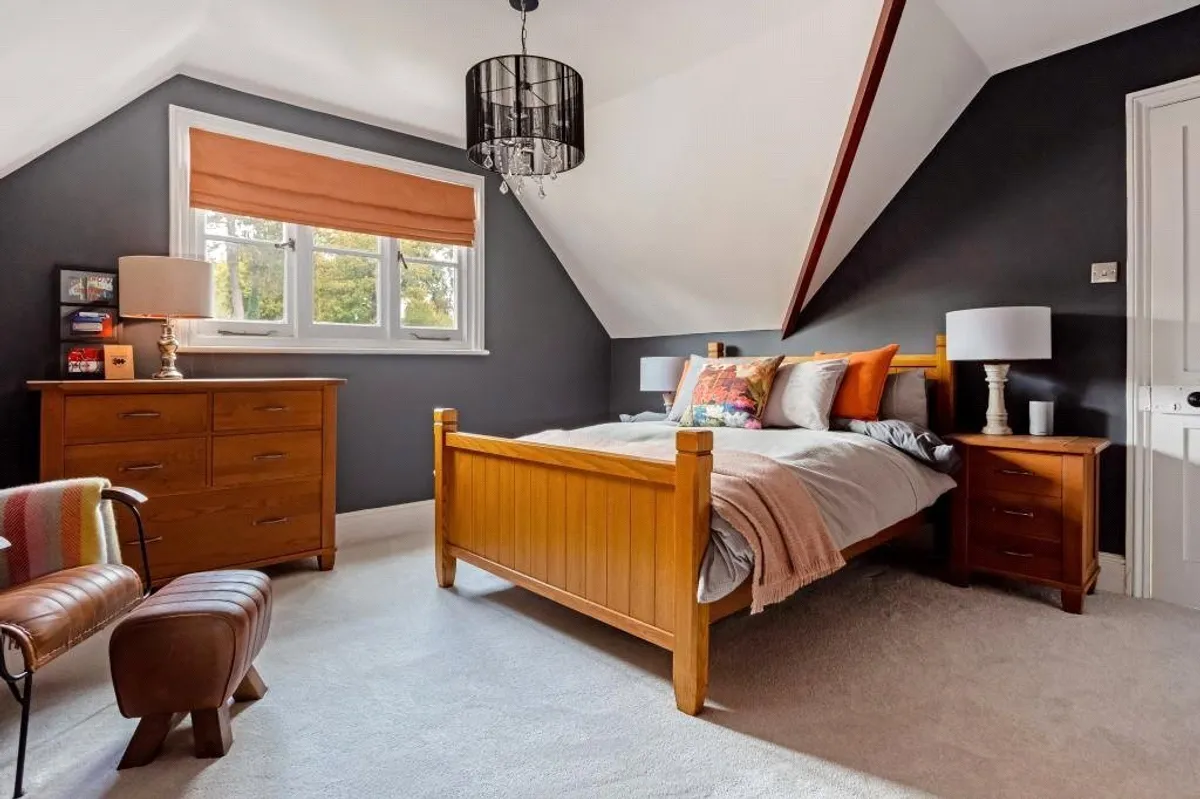Cliddesden Road, Basingstoke, RG21