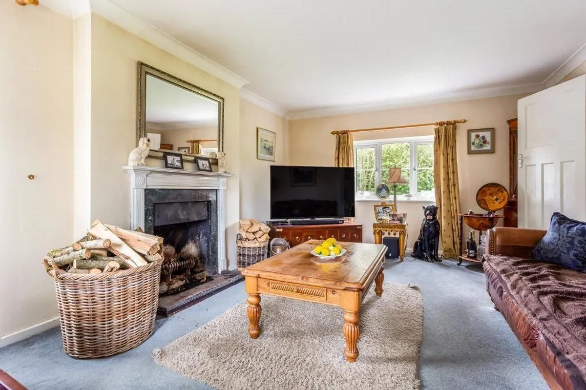 Rookery Cottage, Ellisfield, RG25