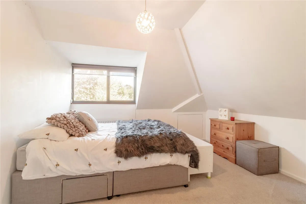 Victoria Cottage, Bramley, RG26