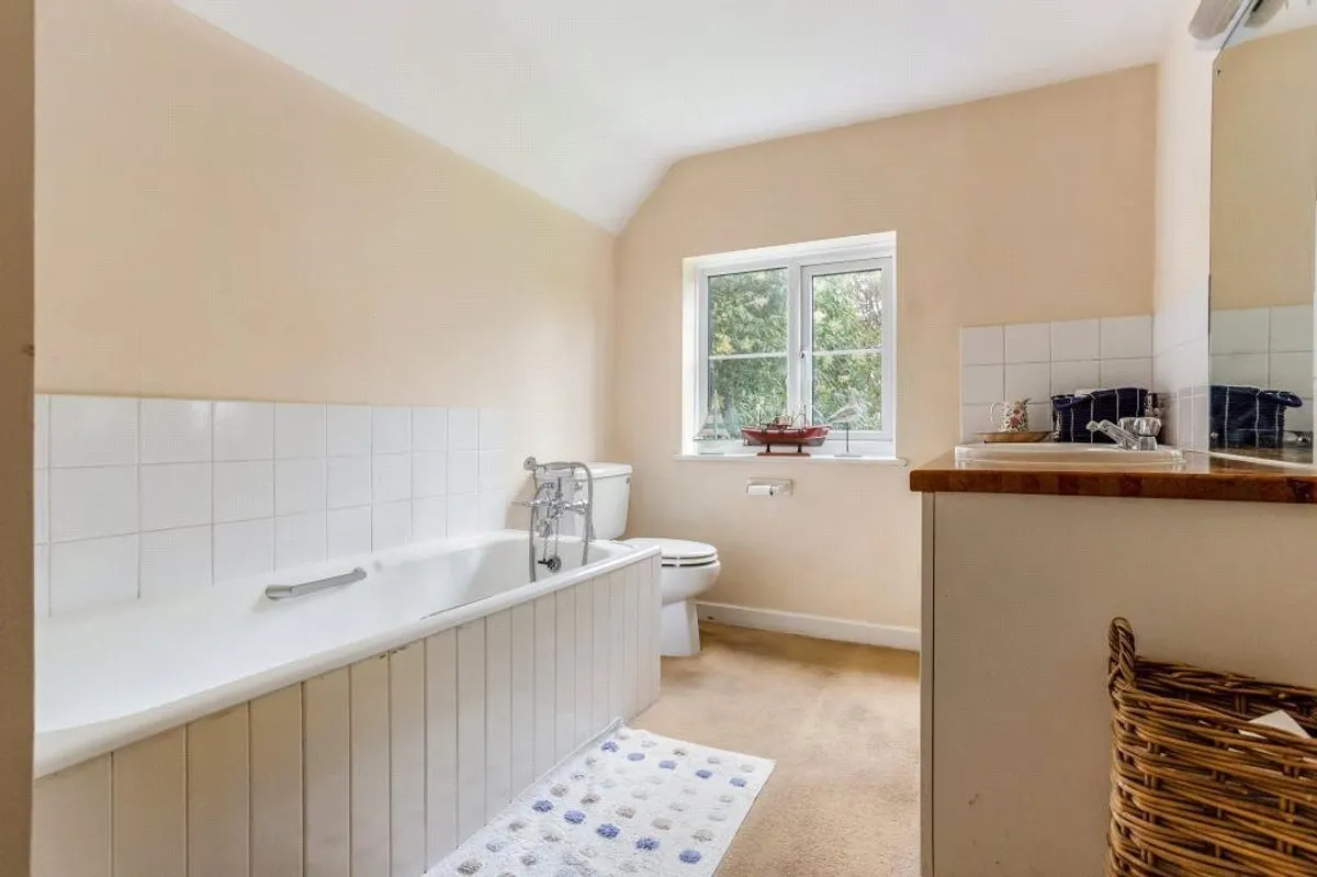 Rookery Cottage, Ellisfield, RG25