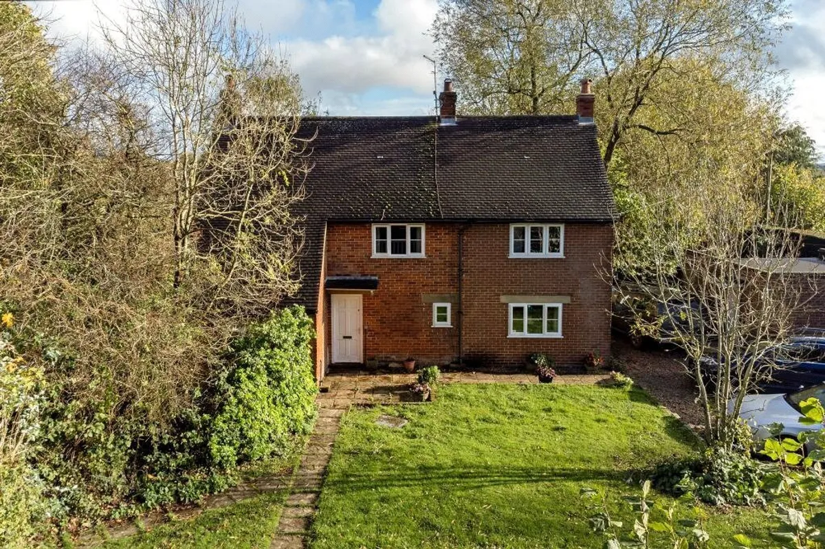 Rookery Cottage, Ellisfield, RG25