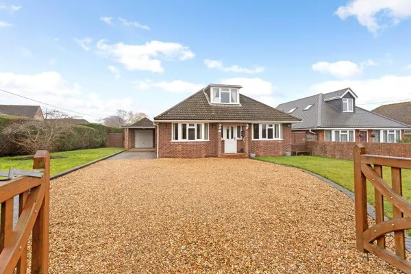 Byfleet Avenue, Old Basing, RG24