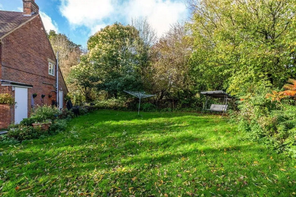 Rookery Cottage, Ellisfield, RG25