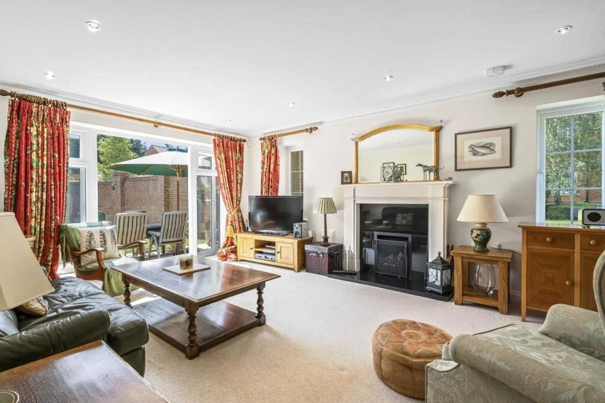 Elmtree House, Cliddesden, RG25