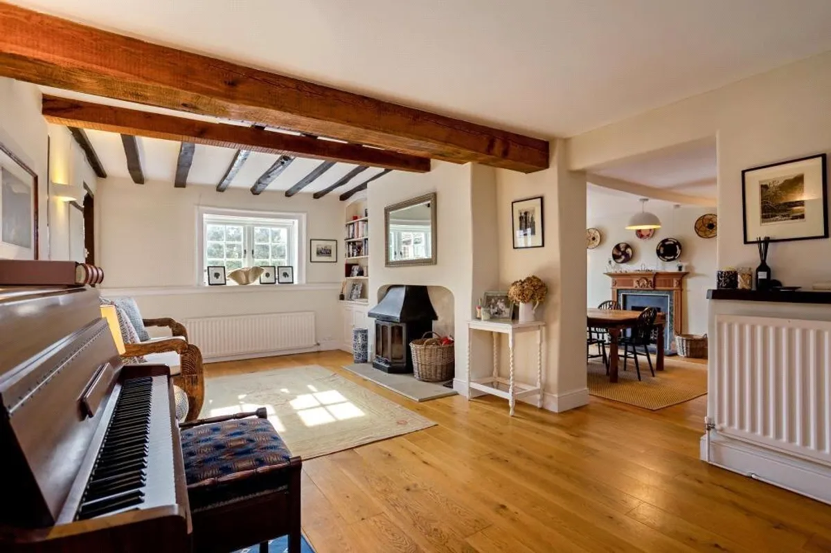 Grayshott, North Waltham, Basingstoke, Hampshire, RG25