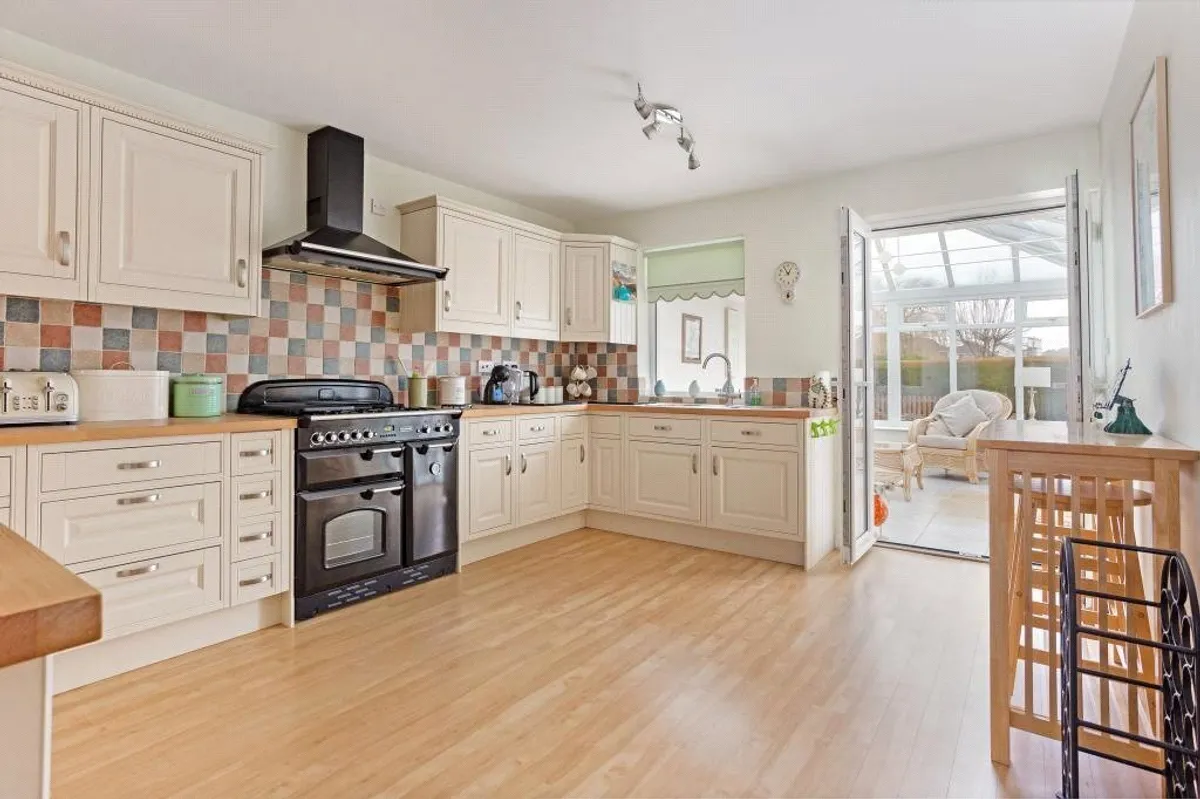 Byfleet Avenue, Old Basing, RG24
