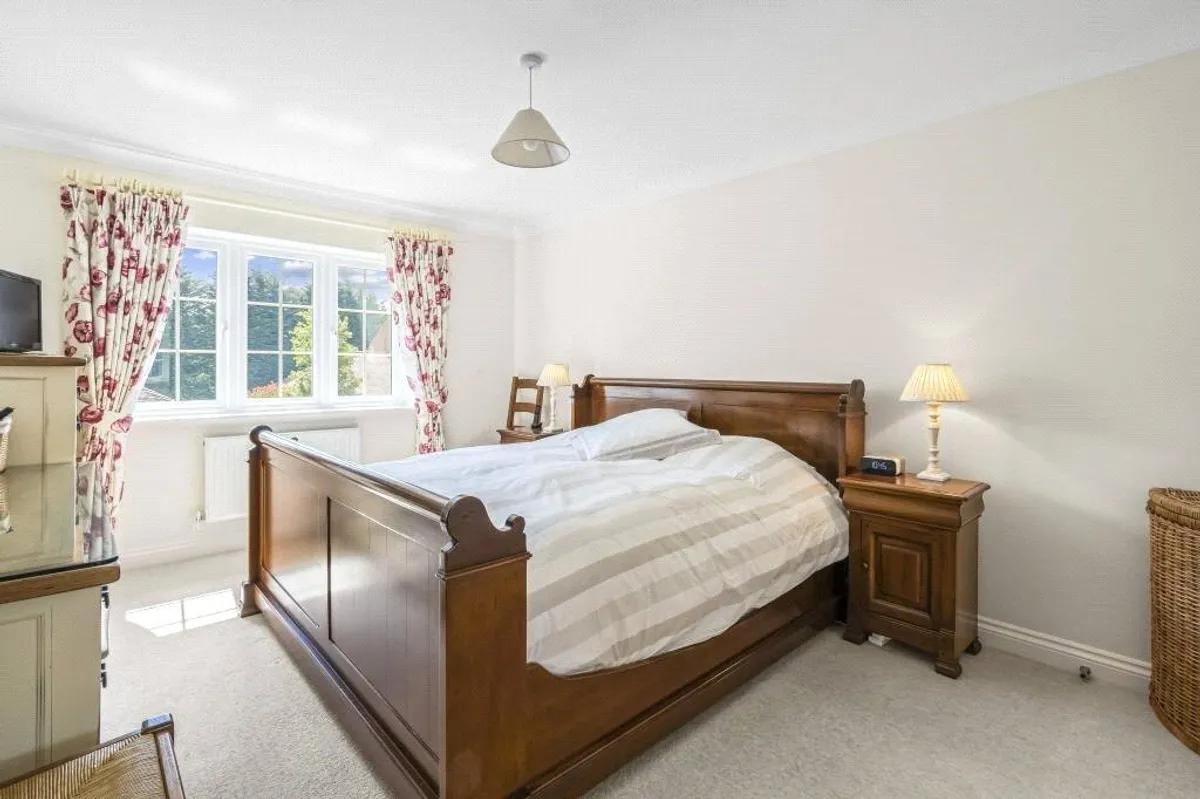 Elmtree House, Cliddesden, RG25