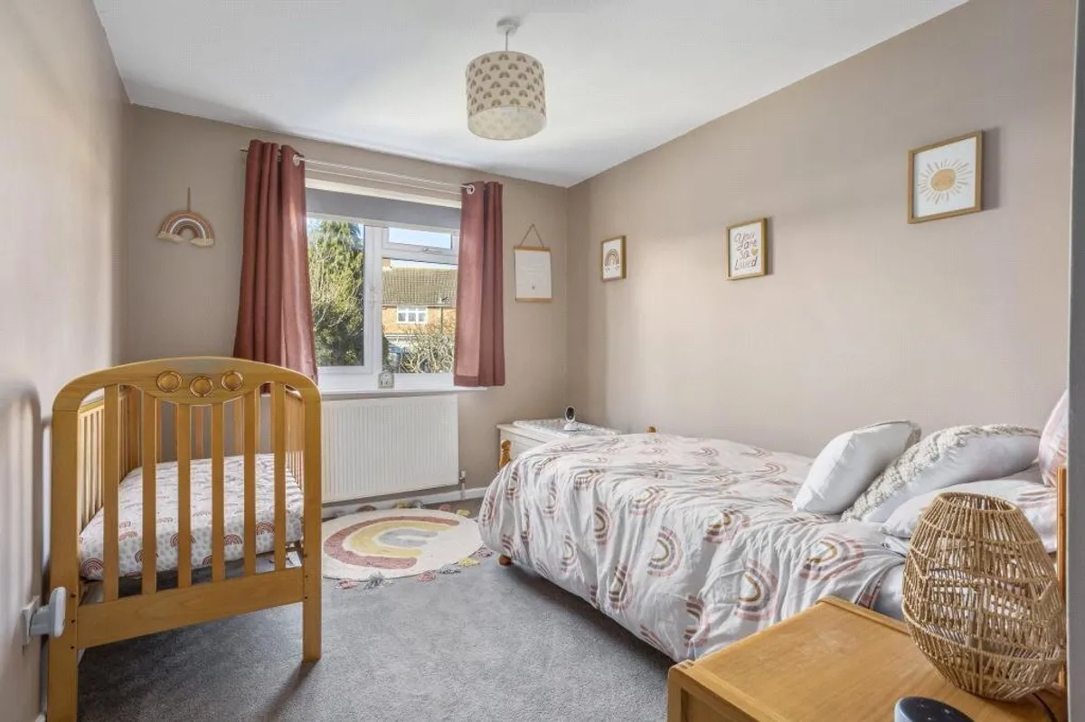 Lightfoot Grove, Basingstoke, RG21