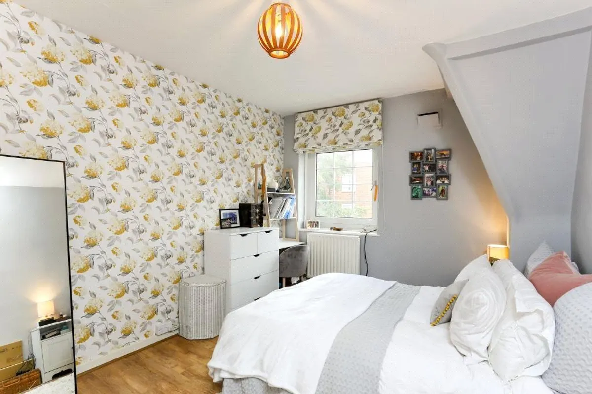 Adare Walk, Streatham Hill, London, SW16