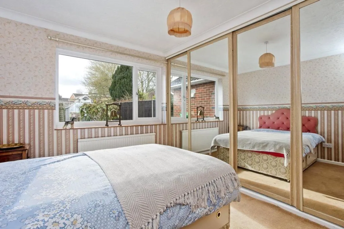 Salisbury Gardens, Basingstoke, RG22